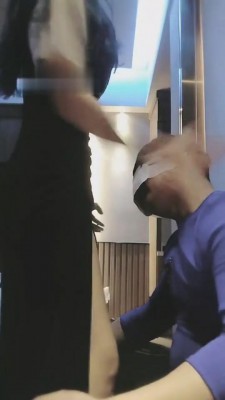 【男神】开发公馆纹身颜值女神做S bf7536