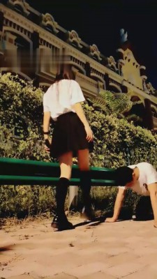 【猫神大人】学生S户外虐待猥琐男 G-210808-15