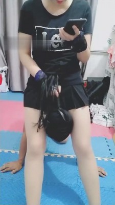 【麒麟女皇】贱狗太贱-被主人无情虐待 G-210811-5