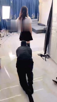 【冷凝大人】长靴鞭子抽猥琐邻居 bf17976