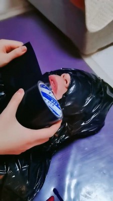 【叶子天津】胶带全包臭丝袜脚窒息 bf23221