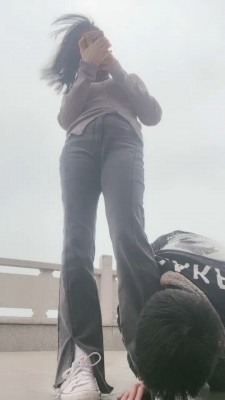 【强抚】爬山户外遛狗/舔白袜脚 bf24391