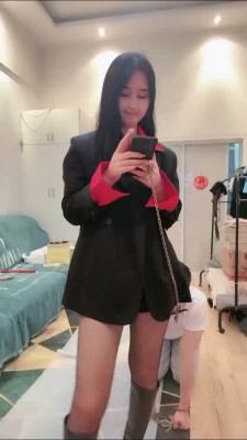 【思诺】连环耳光/裸足深喉/吐口水/磕头求饶【完整版】 bf26105