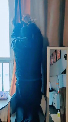 【魅影女神】吊奴老贱货强制圣水 bf26762