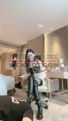 【无恙】长靴黑丝闻舔/鞭打/吮吸脚趾/耳光 bf33003