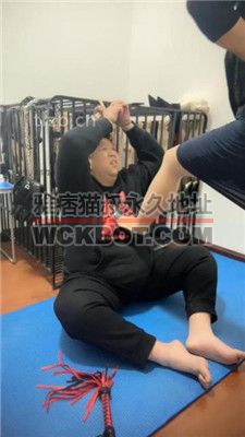 【冰色】吊绑肥狗-肉丝高跟踩虐 JS231223-5