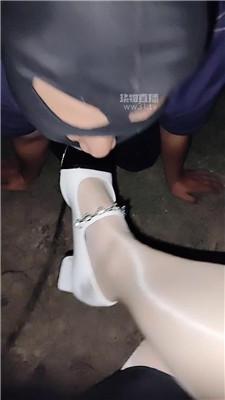 【一点点】户外公园遛狗 JS260630-54