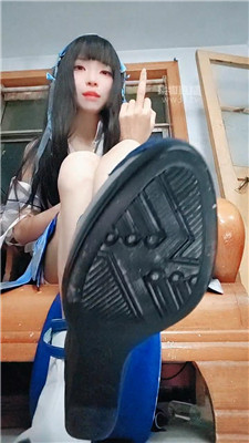 【美少女战士】被西施踩死骂死    260708-47