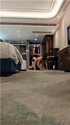 【葵葵】骑马遛狗踩踏专场    JS260814-28