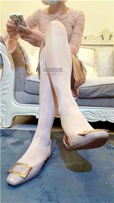 【butl】后妈调教骚狗儿子   JS260816-27