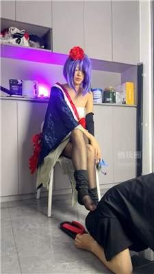 【美女星探】二次元coser女神胯下辱 bf64870